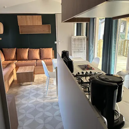 4 Etoiles Mobil-home De Gamme Neuf 6 A 8 Pers